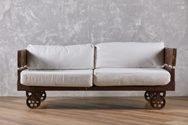 SOFA MADERA HIERRO-INDUSTRIAL